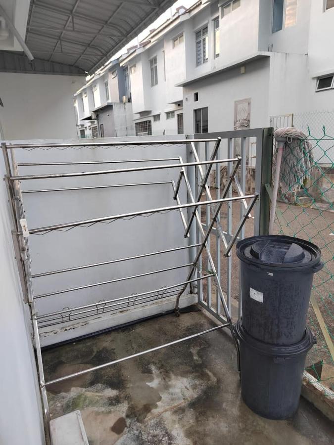 Homestay Greenway Pasir Gudang Exterior photo
